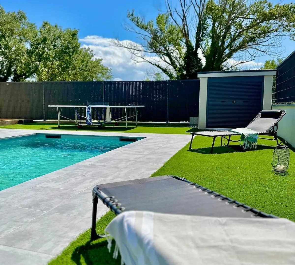La Charmesienne - Modern Villa With Pool  Charmes-sur-Rhone