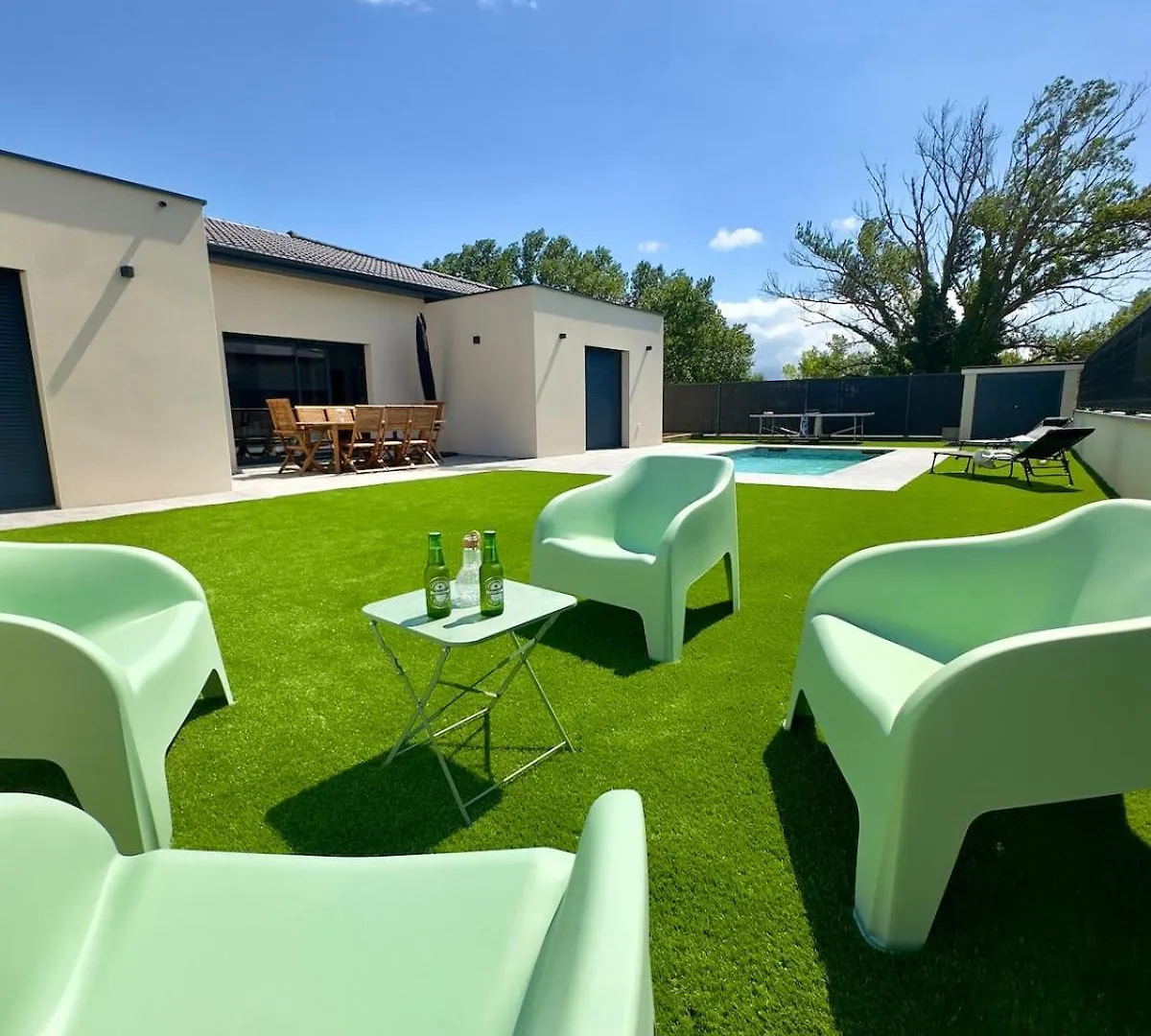 La Charmesienne - Modern Villa With Pool  Charmes-sur-Rhone